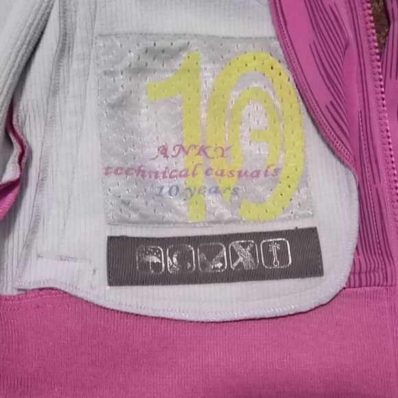 Anky Softshell Jacket - Equestrian Brand NL - Picture 8 of 8